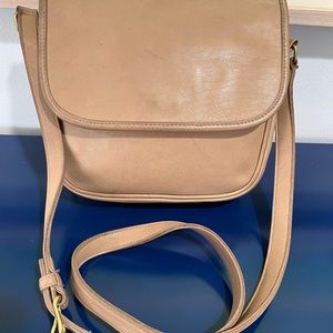 Coach Taupe Tailored Leather Purse Flap Bag #4110 Lightweights Vintage 80s 90s.
